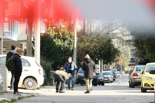 Δολοφονία 20χρονου στην Καλαμαριά: Δίωξη για συμμορία στους δύο που καταζητούνταν